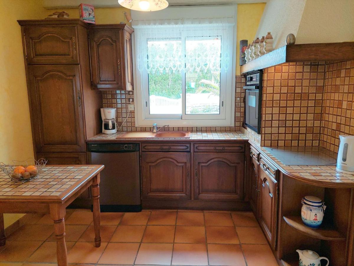 Cottage, Плуескат Екстериор снимка